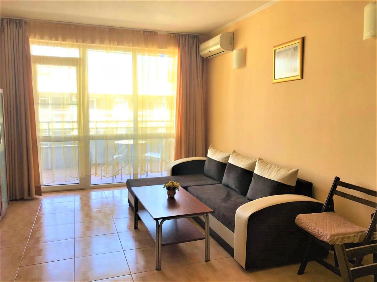 Apartment In Central Plaza Sunny Beach Dış mekan fotoğraf