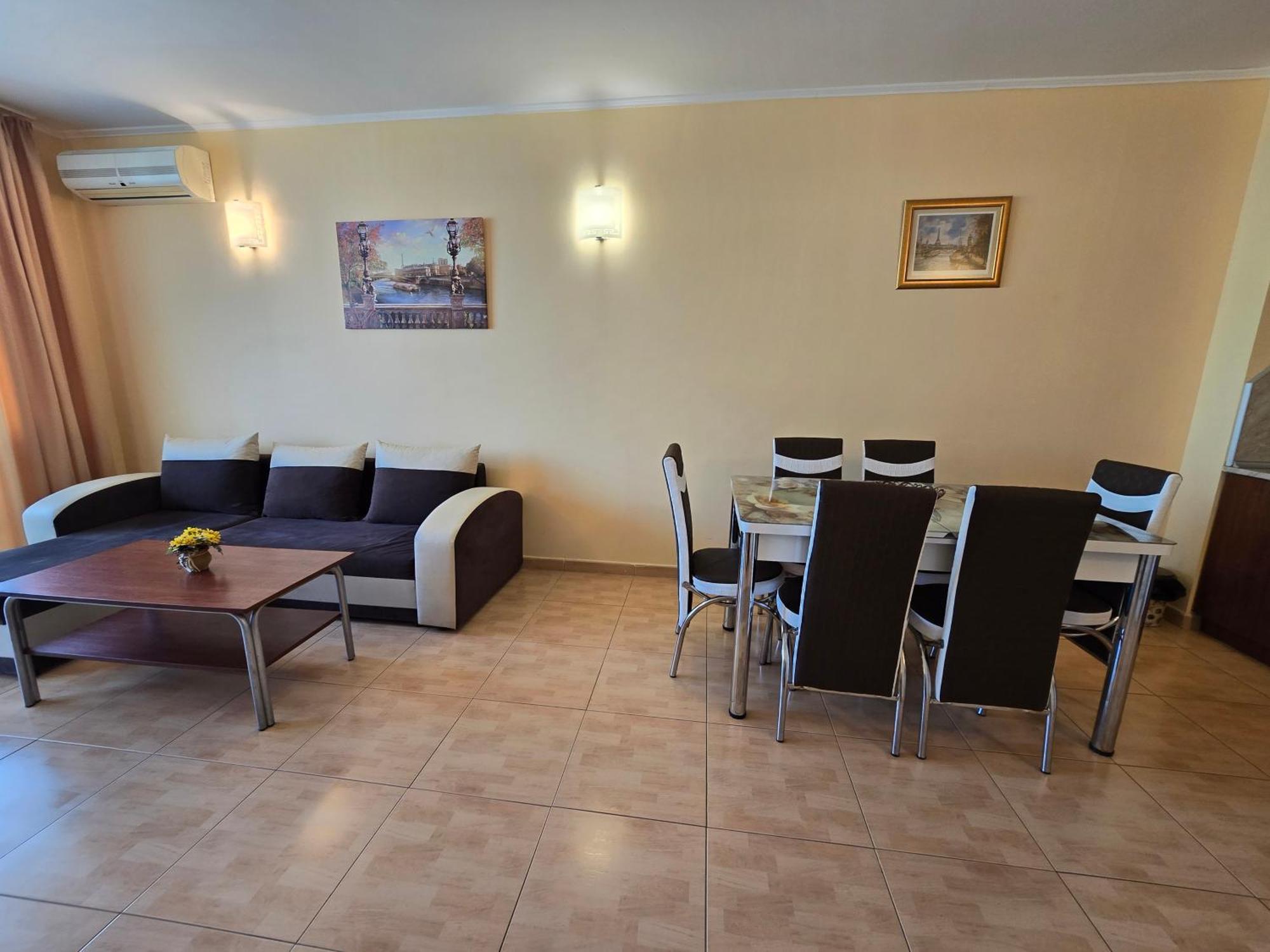 Apartment In Central Plaza Sunny Beach Dış mekan fotoğraf